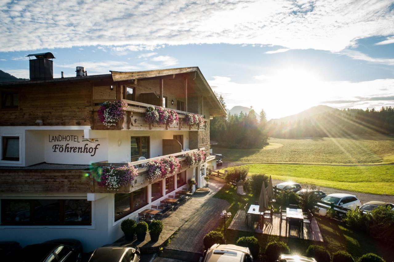 Landhotel Foehrenhof เอลล์เมา ภายนอก รูปภาพ