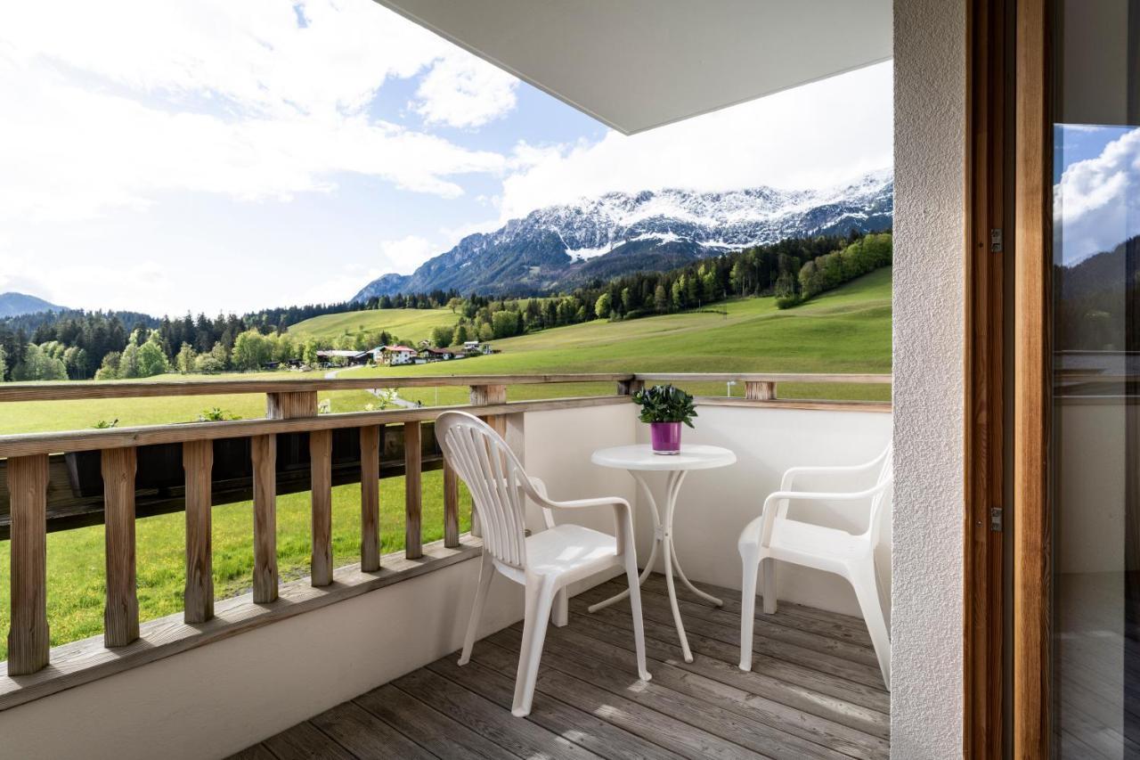 Landhotel Foehrenhof เอลล์เมา ภายนอก รูปภาพ