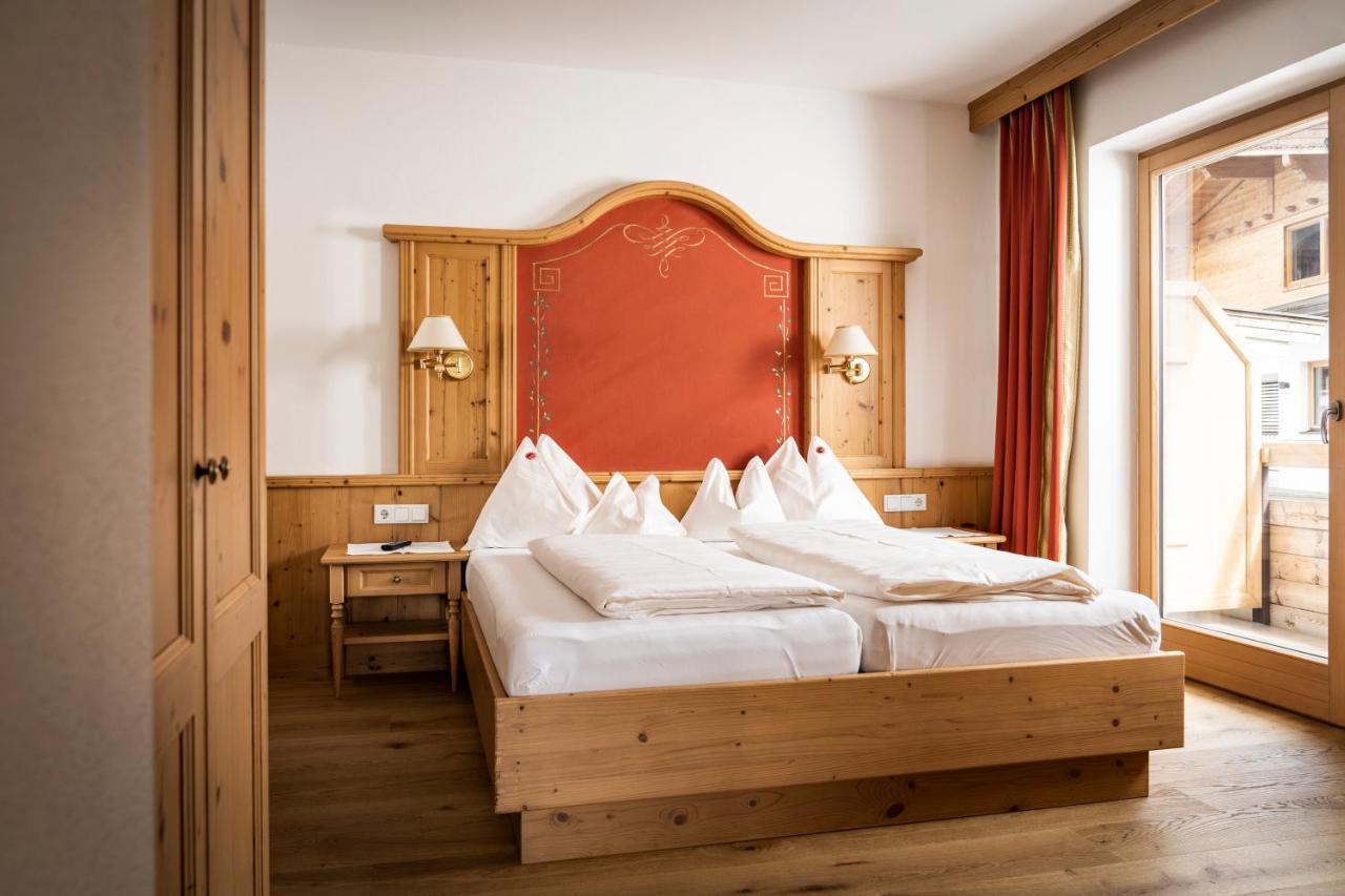 Landhotel Foehrenhof เอลล์เมา ภายนอก รูปภาพ