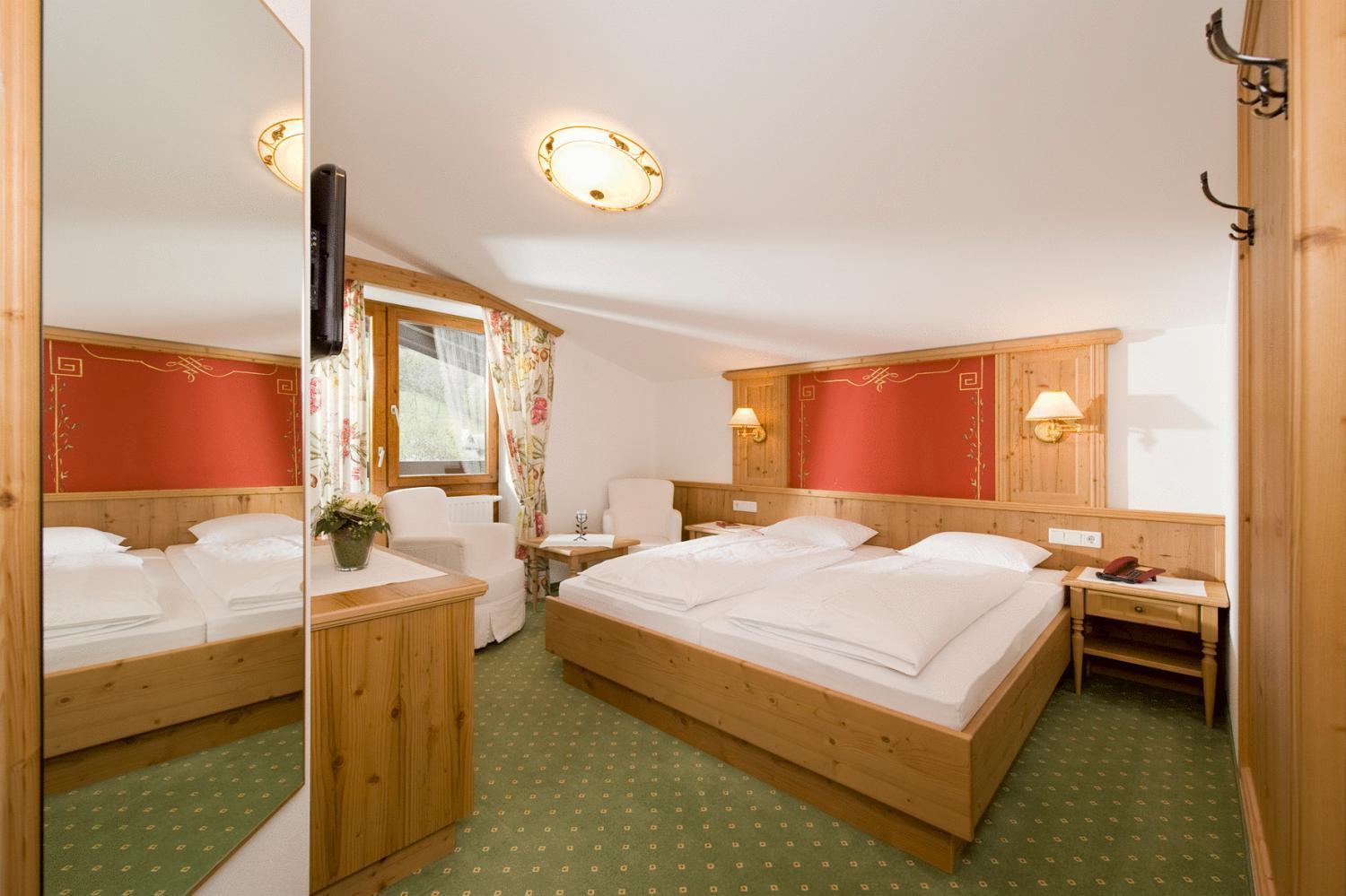 Landhotel Foehrenhof เอลล์เมา ภายนอก รูปภาพ