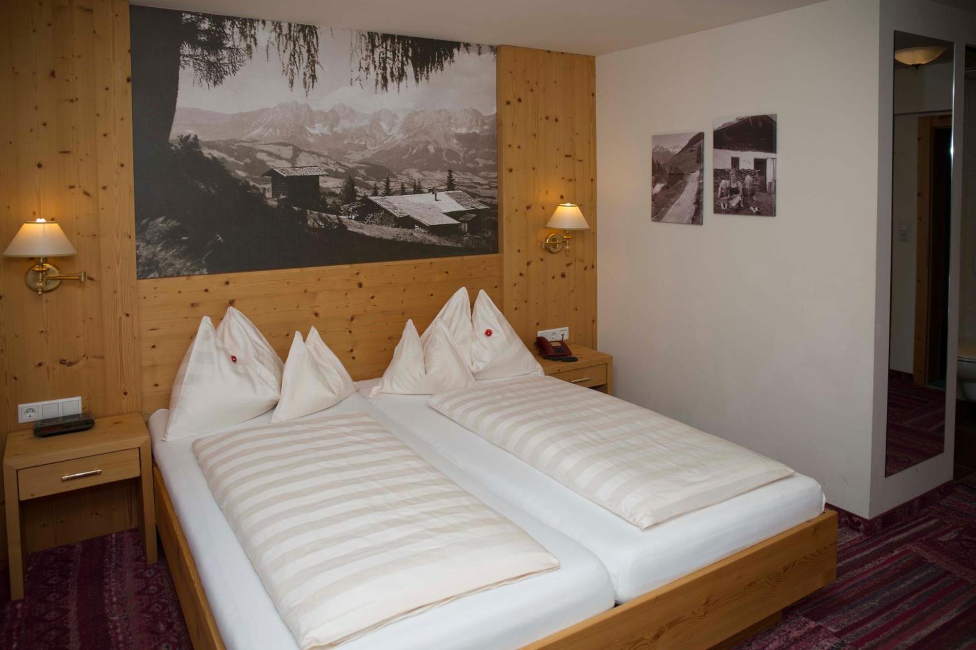 Landhotel Foehrenhof เอลล์เมา ห้อง รูปภาพ
