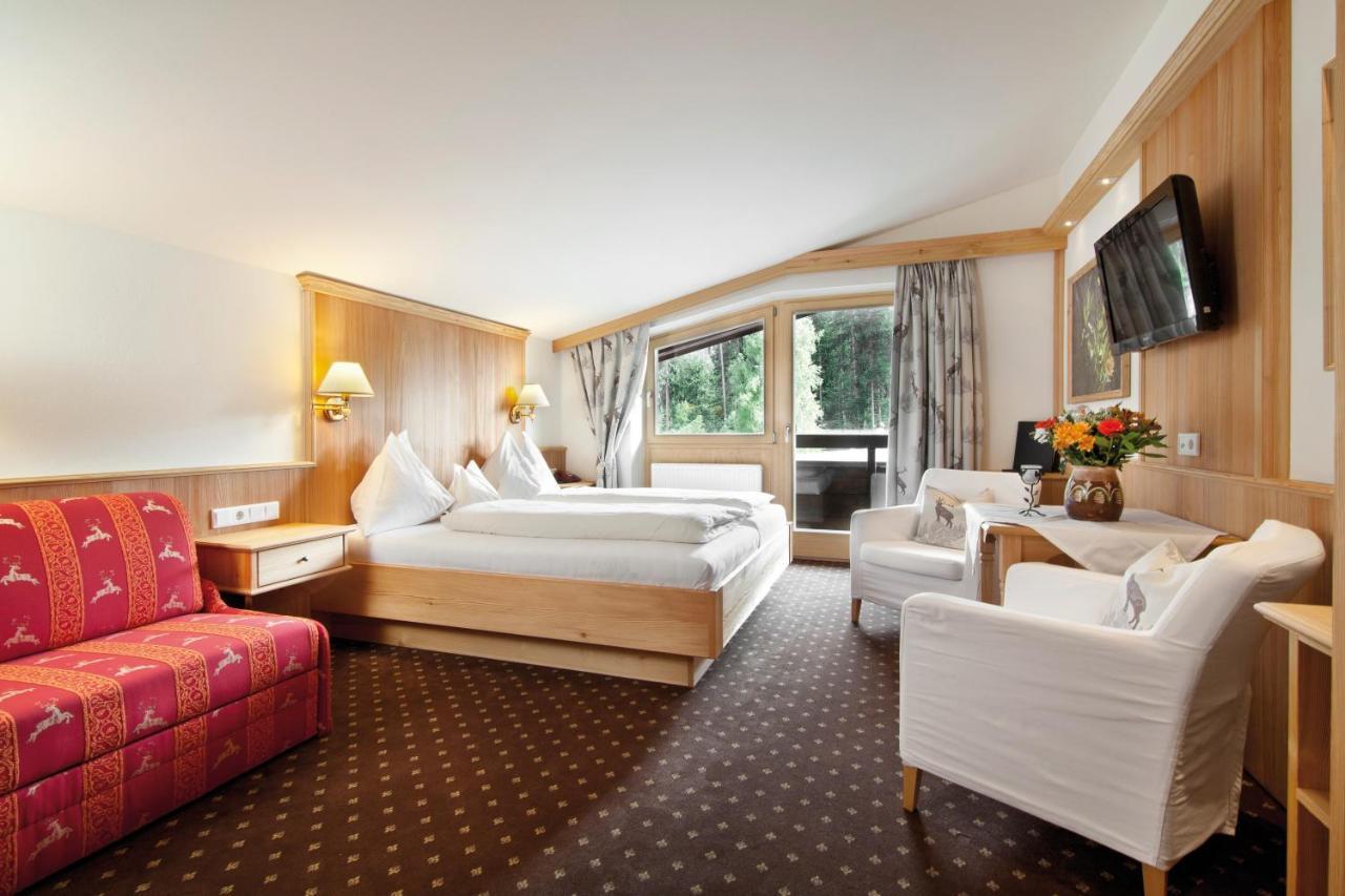Landhotel Foehrenhof เอลล์เมา ภายนอก รูปภาพ