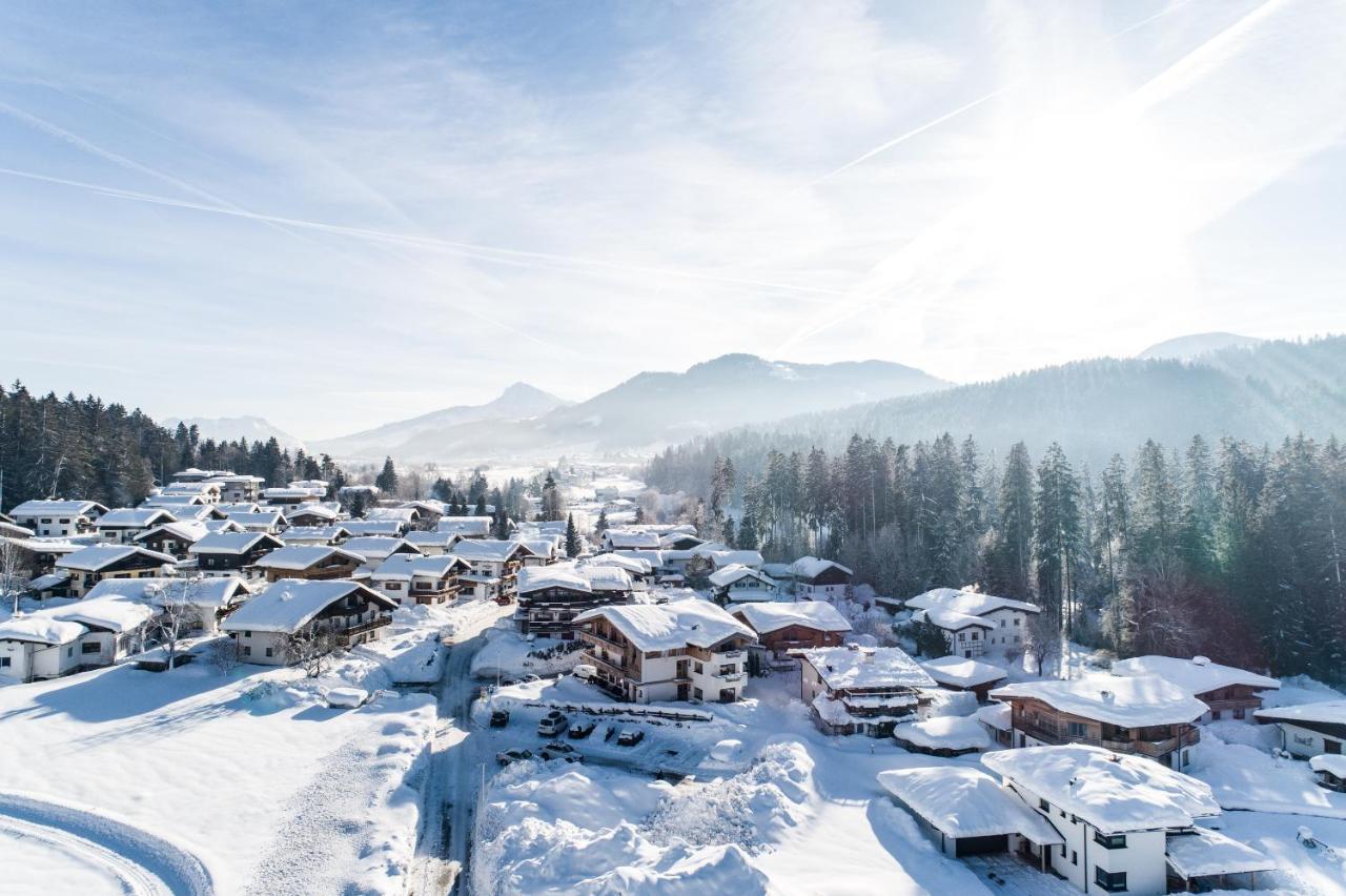 Landhotel Foehrenhof เอลล์เมา ภายนอก รูปภาพ
